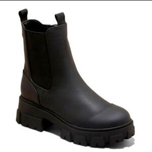 BRAND new ankle water repellent black boots with 2in block heel